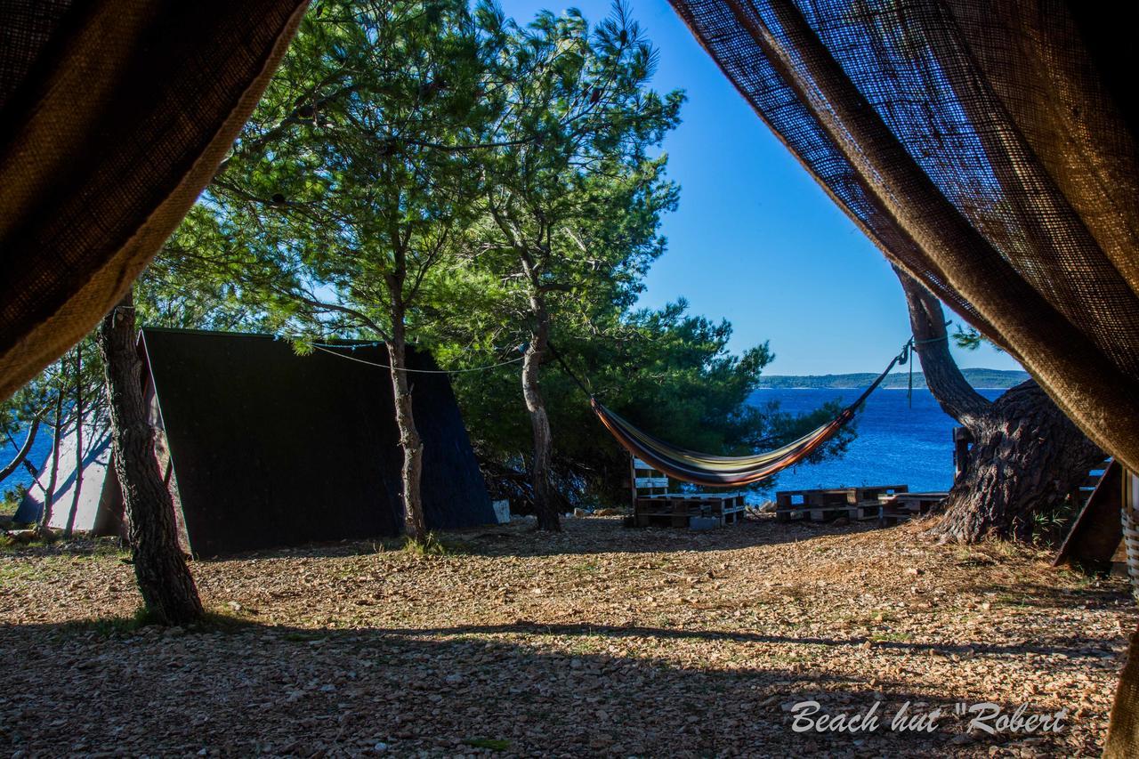 Cast Away - Eco Resort Zavala Exterior photo