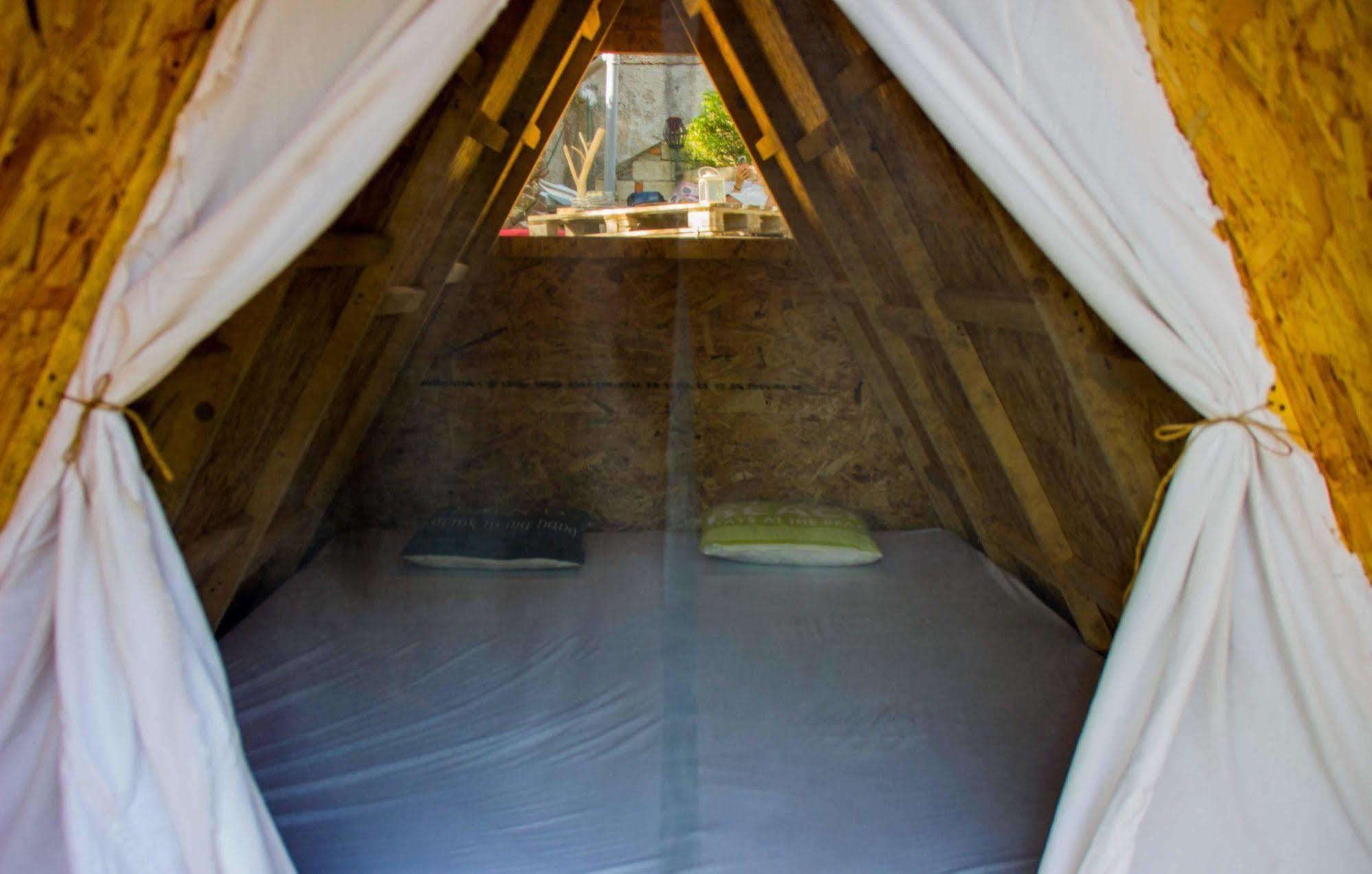 Cast Away - Eco Resort Zavala Exterior photo