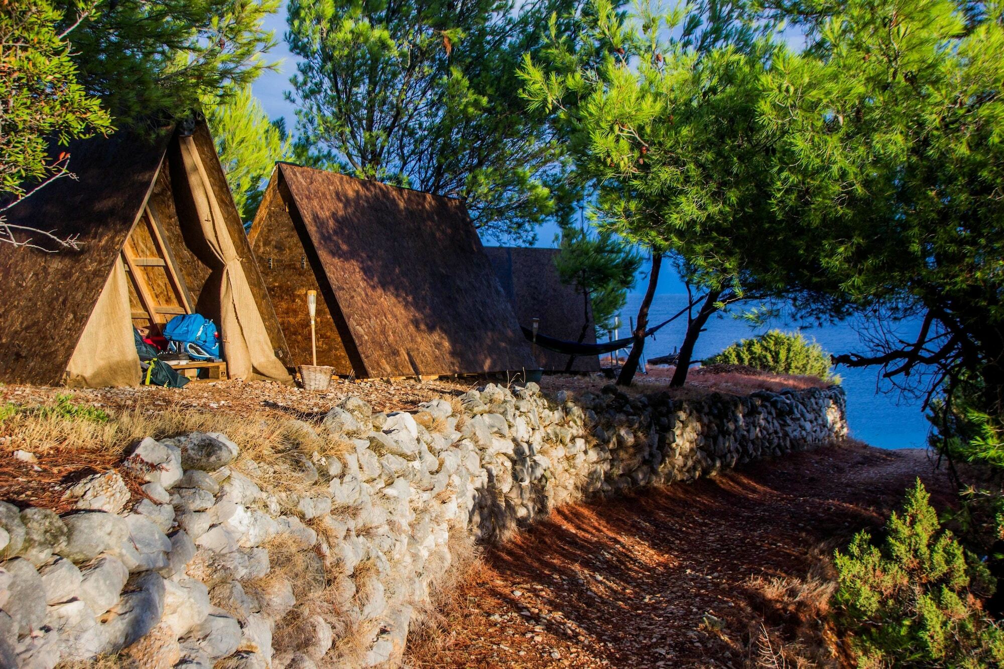 Cast Away - Eco Resort Zavala Exterior photo